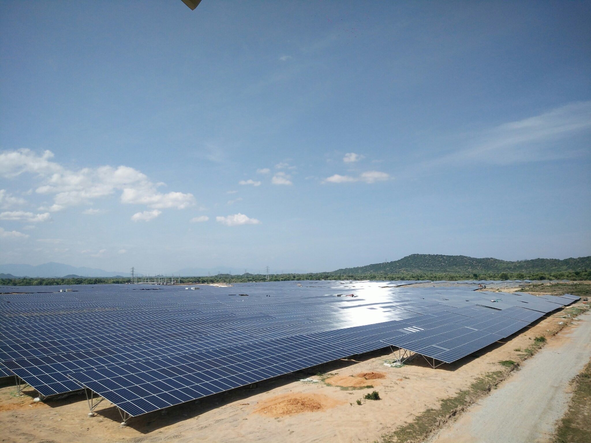High-Quality Solar Farm Project In Binh Thuan Constructed By Universal Vietnam Steel Buildings